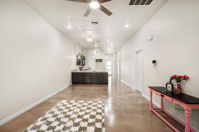 410 W Avenue C, Copperas Cove, TX 76522