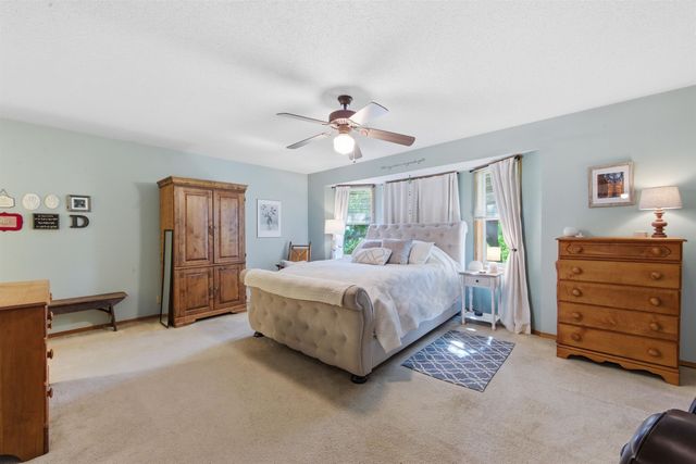 7025 E 35th St N, Wichita, KS 67226