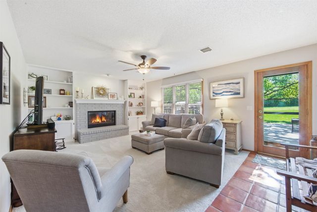 7025 E 35th St N, Wichita, KS 67226