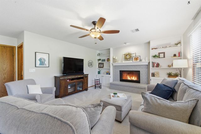 7025 E 35th St N, Wichita, KS 67226