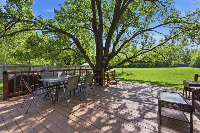 7025 E 35th St N, Wichita, KS 67226