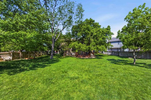 7025 E 35th St N, Wichita, KS 67226