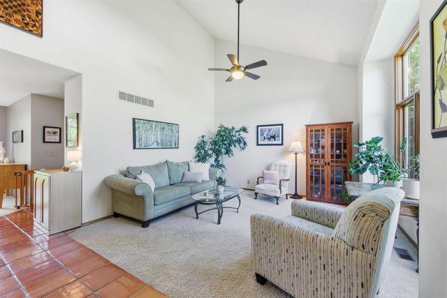 7025 E 35th St N, Wichita, KS 67226