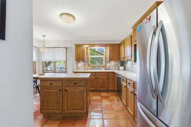 7025 E 35th St N, Wichita, KS 67226