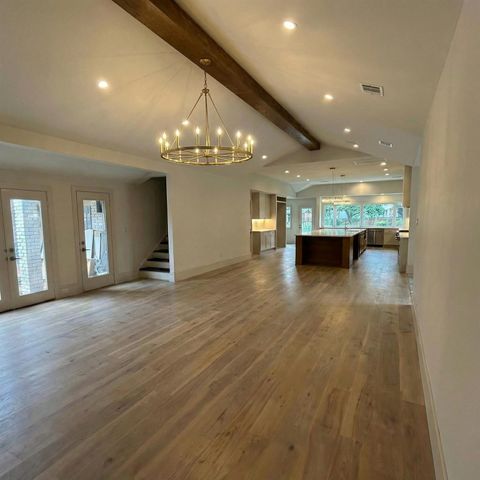 5642 Pine Forest Road, Houston, TX 77056
