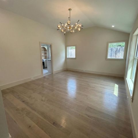 5642 Pine Forest Road, Houston, TX 77056