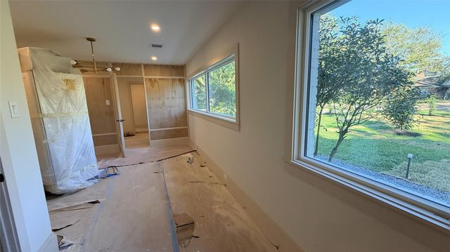 5642 Pine Forest Road, Houston, TX 77056