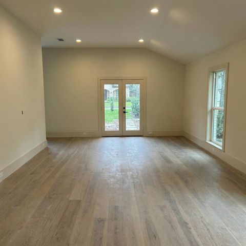 5642 Pine Forest Road, Houston, TX 77056