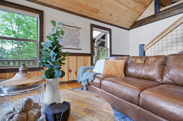 42 Old Jerusalem Road, Morganton, GA 30559