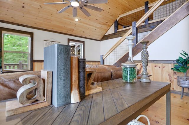 42 Old Jerusalem Road, Morganton, GA 30559