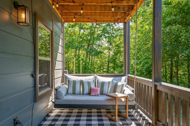 42 Old Jerusalem Road, Morganton, GA 30559