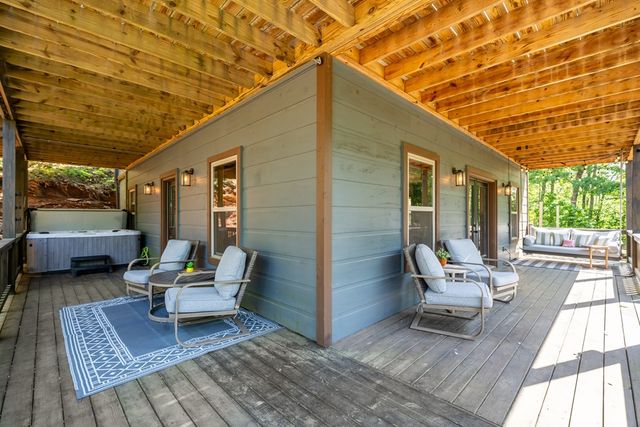 42 Old Jerusalem Road, Morganton, GA 30559