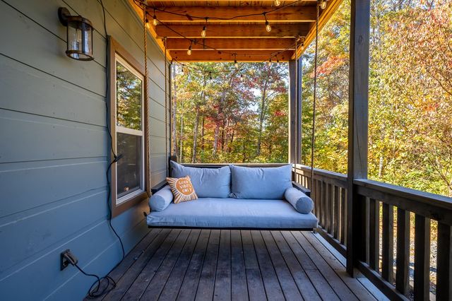 42 Old Jerusalem Road, Morganton, GA 30559