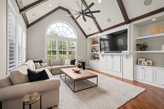 17 Nottingham Lane, Rogers, AR 72758