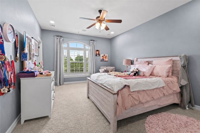 17 Nottingham Lane, Rogers, AR 72758