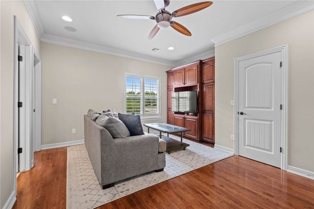 17 Nottingham Lane, Rogers, AR 72758