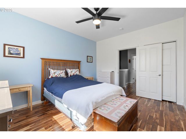 826 Nw COUNCIL Dr, Gresham, OR 97030