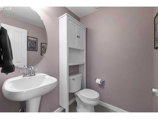 826 Nw COUNCIL Dr, Gresham, OR 97030