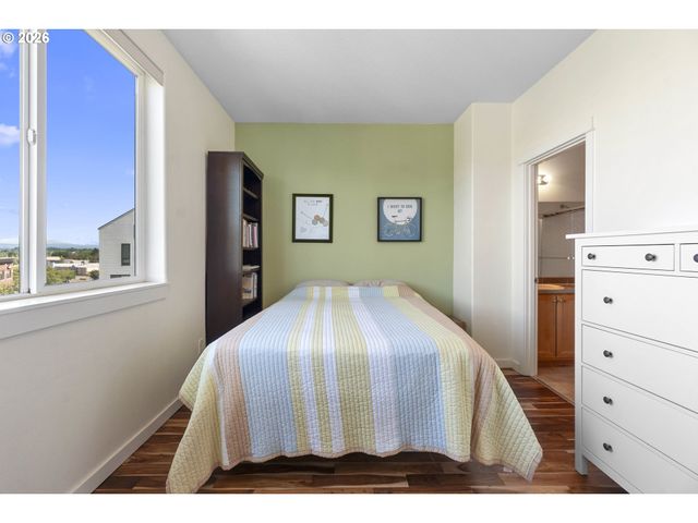 826 Nw COUNCIL Dr, Gresham, OR 97030