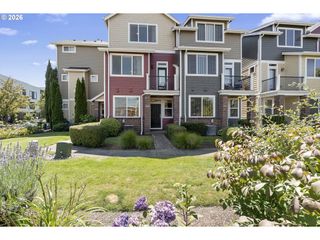 826 Nw COUNCIL Dr, Gresham, OR 97030