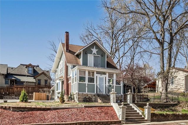 408 N Lightburne Street, Liberty, MO 64068