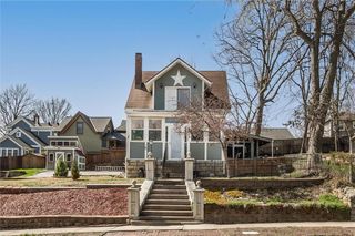 408 N Lightburne Street, Liberty, MO 64068