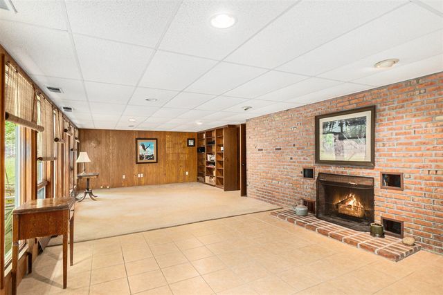 22649 N Dixboro Road, South Lyon, MI 48178