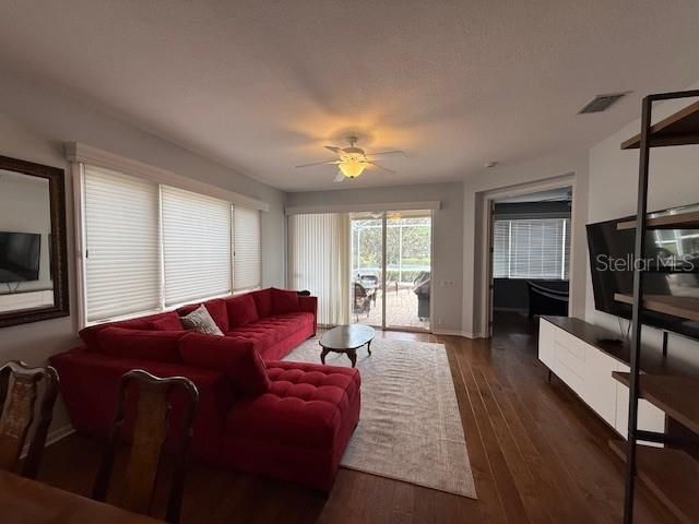 8553 54TH AVENUE CIRCLE E, Bradenton, FL 34211