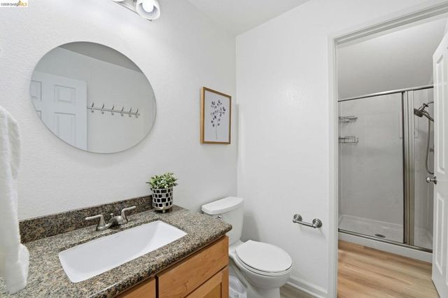 2487 Heathrow Ln, San Leandro, CA 94577