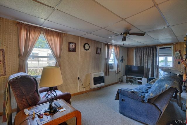 211 Dillon Point Road, Hammond, NY 13646