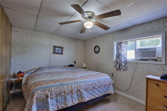 211 Dillon Point Road, Hammond, NY 13646