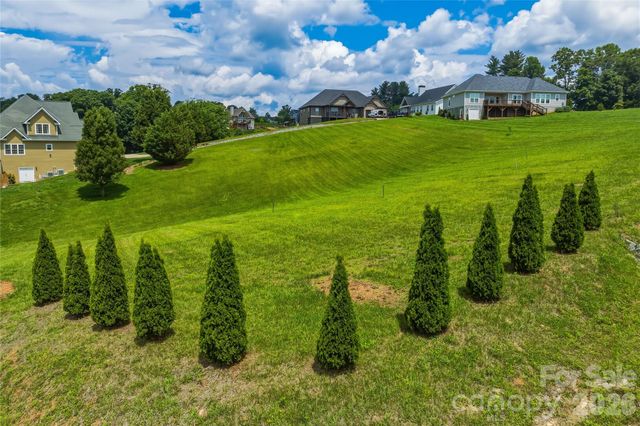 85 Horizon Way, Alexander, NC 28701