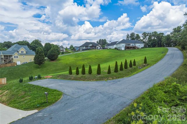 85 Horizon Way, Alexander, NC 28701