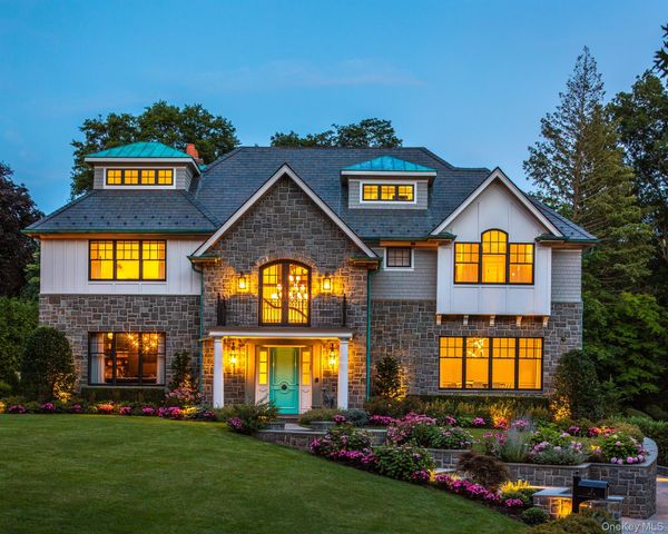 7 Pine Drive, Great Neck, NY 11021