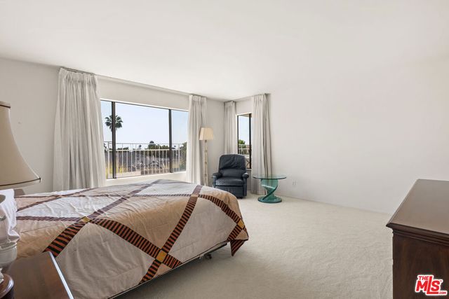 2160 Winona Boulevard, Los Angeles, CA 90027