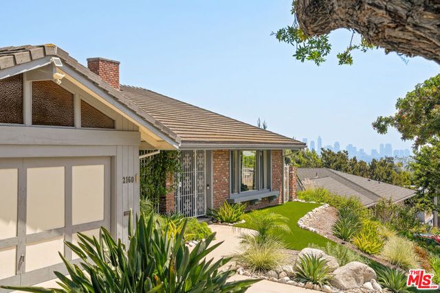 2160 Winona Boulevard, Los Angeles, CA 90027