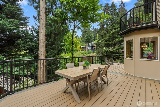 13710 41st Avenue NE, Seattle, WA 98125
