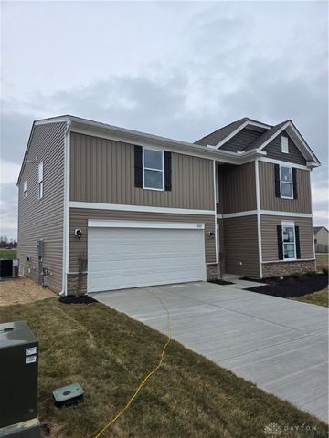 2927 Huntington Drive, Troy, OH 45373