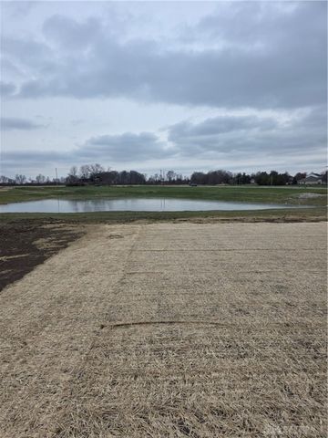 2927 Huntington Drive, Troy, OH 45373