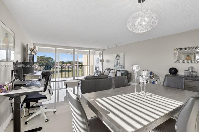 3671 Environ Blvd 564, Lauderhill, FL 33319