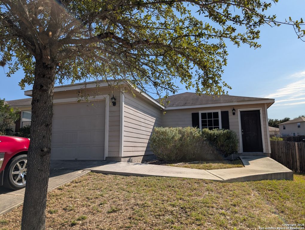 11218 Magic Canyon, San Antonio, TX 78252