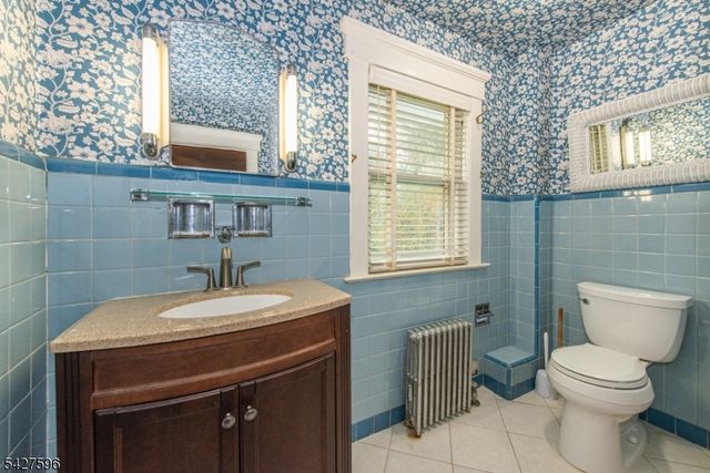 35 Eyland Ave, Roxbury Twp., NJ 07876