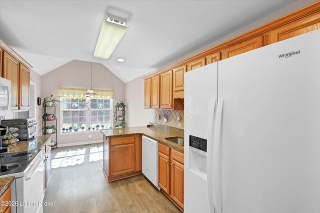7309 Spring Run Dr, Louisville, KY 40291