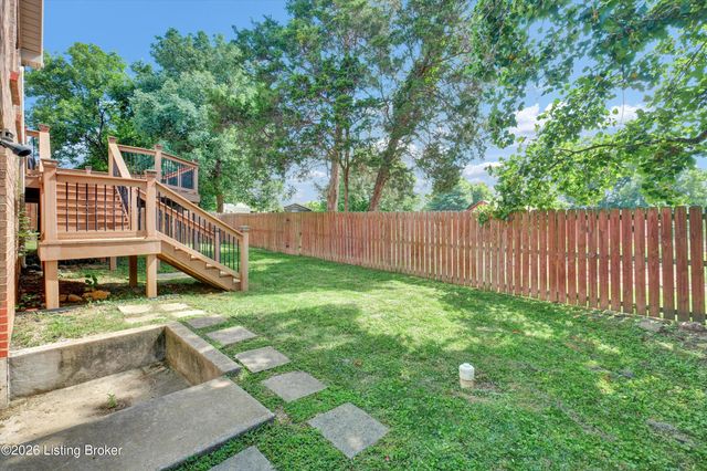 7309 Spring Run Dr, Louisville, KY 40291