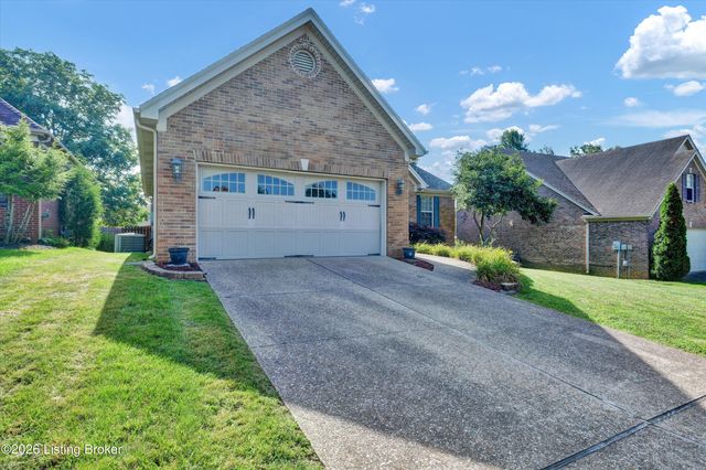 7309 Spring Run Dr, Louisville, KY 40291