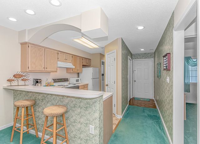 4648 Greenbriar Dr Apt D3, Little River, SC 29566