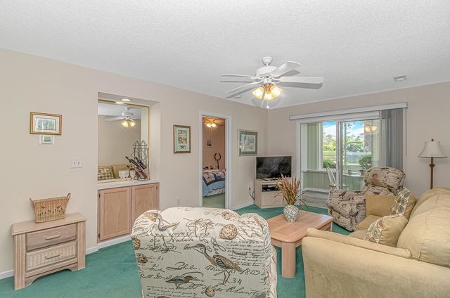 4648 Greenbriar Dr Apt D3, Little River, SC 29566