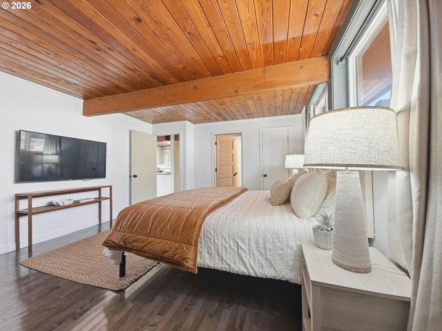 340 STEVENS St, Gleneden Beach, OR 97388