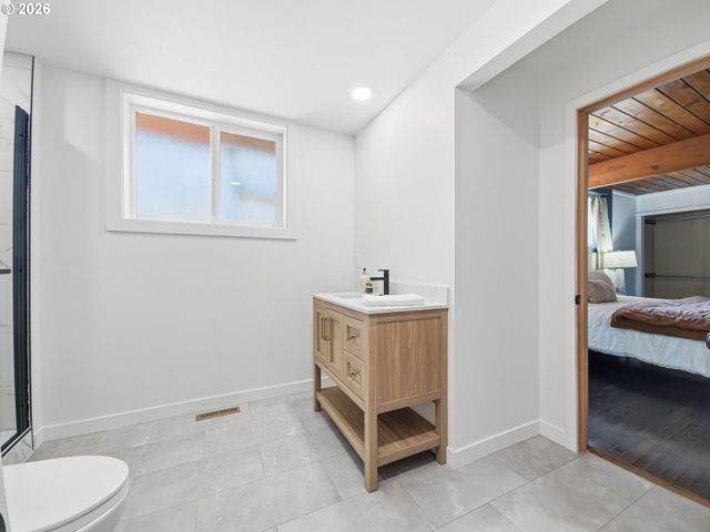 340 STEVENS St, Gleneden Beach, OR 97388