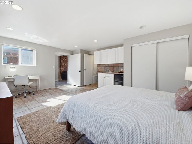 340 STEVENS St, Gleneden Beach, OR 97388